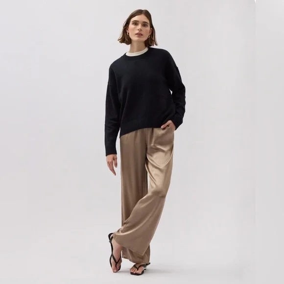 Richer Poorer XS silk satin wide leg pants in warm gray - Picture 3 of 6